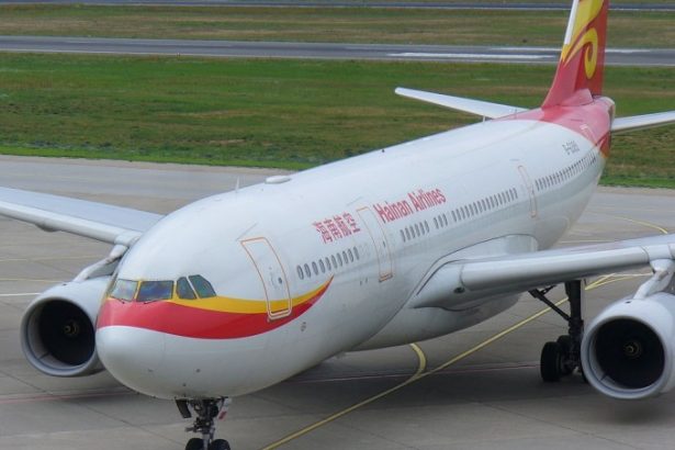 Hainan Airlines u0443u0432u0435u043bu0438u0447u0438u0442 u0447u0438u0441u043bu043e u0440u0435u0439u0441u043eu0432 u0438u0437 u041fu0435u043au0438u043du0430 u0432 u041fu0435u0442u0435u0440u0431u0443u0440u0433