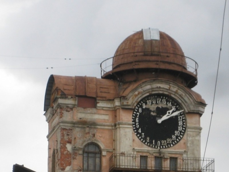Часы с 24-часовым циферблатом в Петербурге